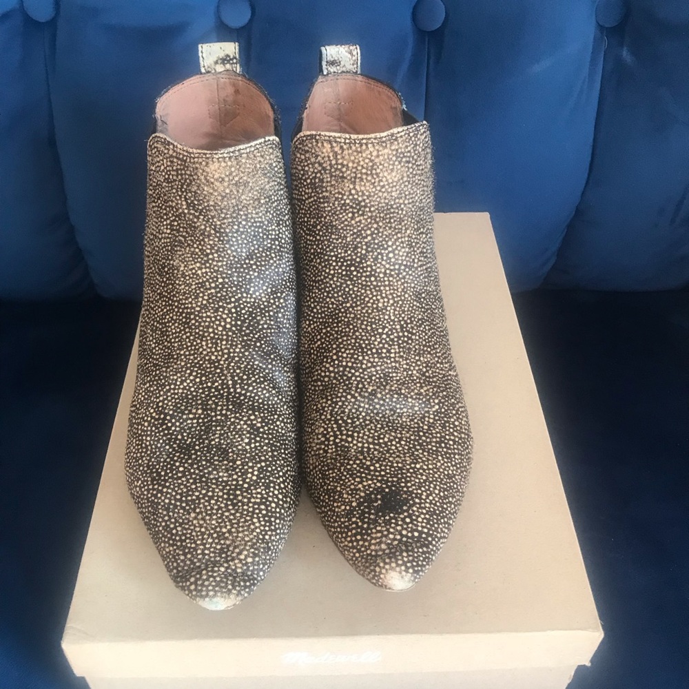 Madewell Pointy Toe Chelsea Boots